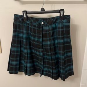 Size 6 pleated black and green skirt H&M